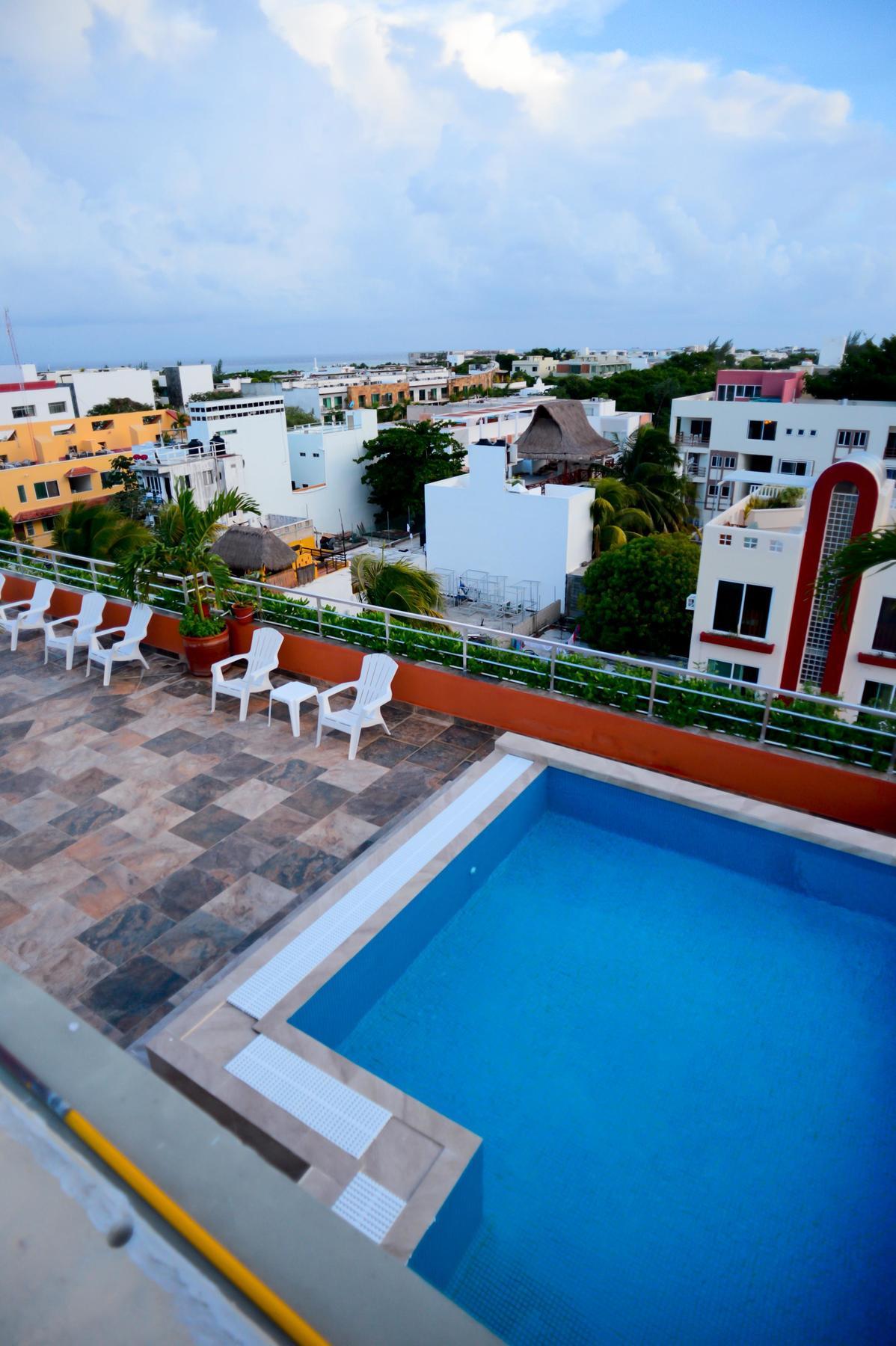 Sunrise 42 Suites Hotel Playa del Carmen Exterior foto
