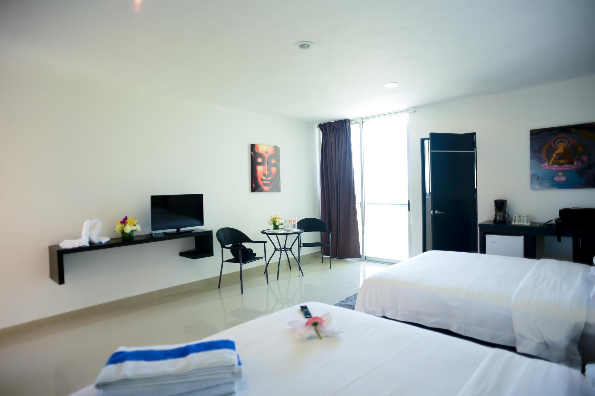 Sunrise 42 Suites Hotel Playa del Carmen Exterior foto
